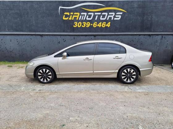 HONDA CIVIC 1.8 LXS 16V FLEX 4P AUTOMÁTICO